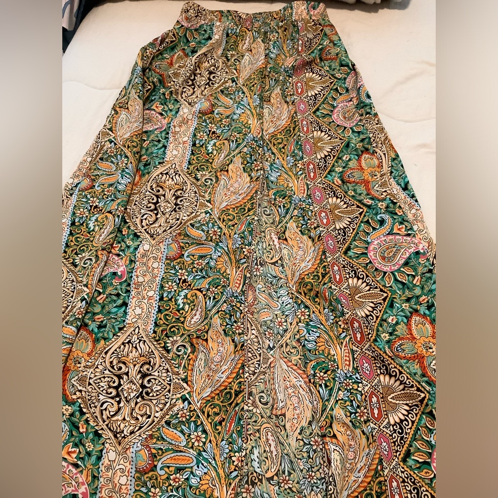 Green Paisley Printed Maxi Skirt